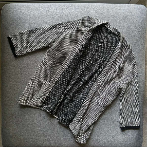 Peruvian Connection Gray & Black Sweater Cardigan M/L - Picture 1 of 7